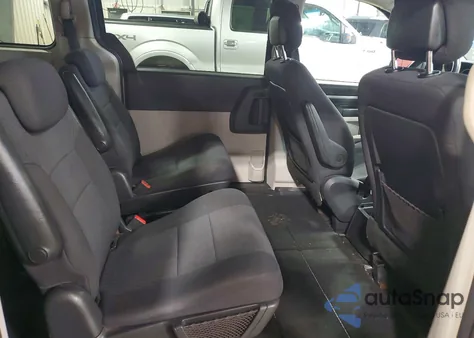 2010 Dodge Grand Caravan Hero z USA, uszkodzony, nr VIN 2D4RN3D14AR403311